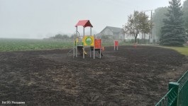 Budowa placu zabaw w Naruszewie27.09 (3)