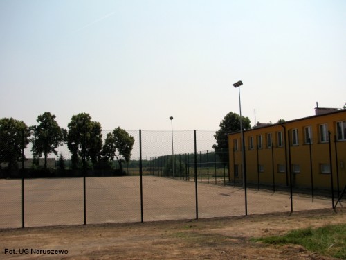 Budowa zespołu boisk i urządzeń lekkoatletycznych_27.06.2013r. (29)