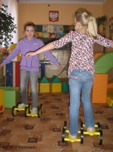 Radosna Szkoła_SP w Radzyminku_2010_039
