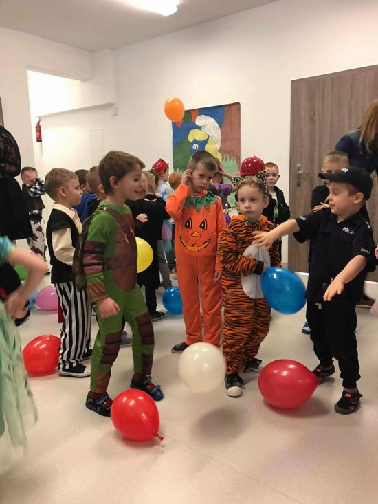 Bal karnawałowy_oddział przedkszolny_Naruszewo_2018 (3)