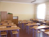 Remont pomieszczeń w ZS Naruszewo_2009_ 17