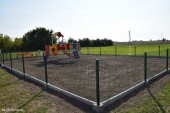 Budowa placu zabaw w Wichorowie_15_09_2020 (7)