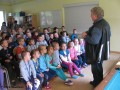 Spotkanie dzieci z pisarzem Drabikiem_Nacpolsk_09.10.2013r. (21)