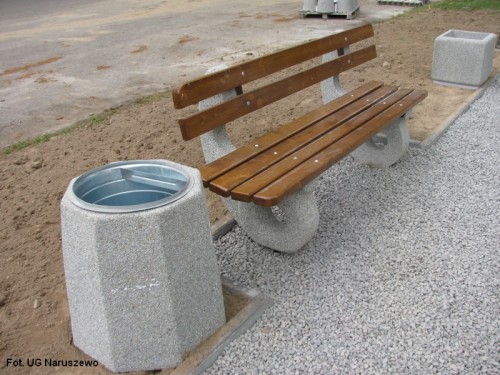 Zagospodarowanie terenu przestrzeni publicznej w centrum wsi Naruszewo_2013 (135)