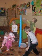Radosna Szkoła_SP w Radzyminku_2010_023