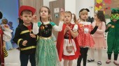 Międzynarodowy Dzień Postaci Bajek_SP Naruszewo (10)