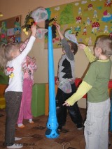Radosna Szkoła_SP w Radzyminku_2010_020