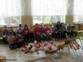 Zajęcia_Papierowy uśmiech_wykonywanie palmy (37)