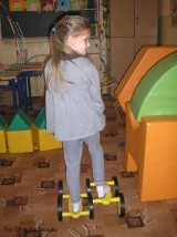 Radosna Szkoła_SP w Radzyminku_2010_041