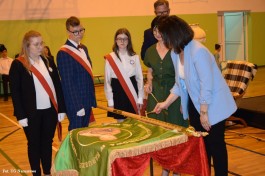 Nadanie sztandaru_jubileusz 100lecia_SP Naruszewo_20.05 (140)