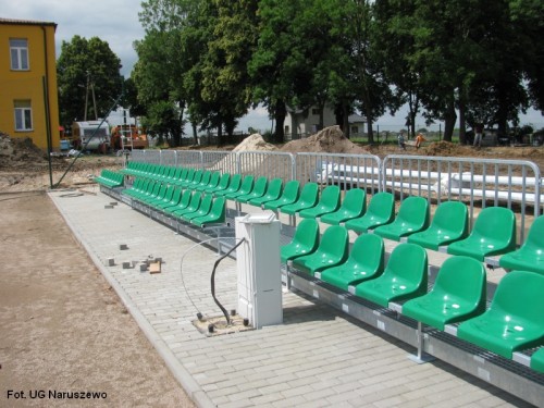 Budowa zespołu boisk i urządzeń lekkoatletycznych_27.06.2013r. (9)