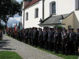 Dożynki parafialne w Radzyminie oraz wręczenie sztandaru OSP Radzymin_2010_195