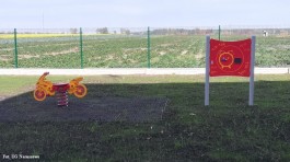 Budowa placu zabaw w Naruszewie18 (8)