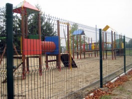 Budowa placu zabaw w Radzyminku_30.09.2014r.