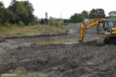 Oczyszczanie stawu w Radzyminie_13.09 (4)