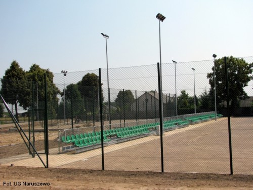Budowa zespołu boisk i urządzeń lekkoatletycznych_27.06.2013r. (30)