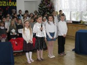 Dzień Babci i Dziadka_SP Radzymin2011 (34)