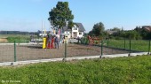 Budowa placu zabaw w Wichorowie_09.09 (1)