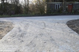 Utwardzenie kostką brukową terenu przy świetlicy w Strzembowie_2020 (7)