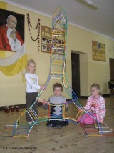 Radosna Szkoła_SP w Radzyminku_2010_007