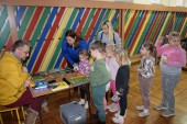 Spotkanie z pisarzem_SP Naruszewo_24_11_2023 (45)