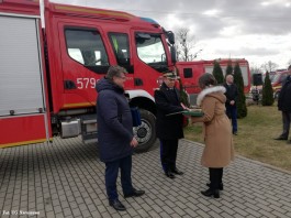 Przekazanie samochodu dla OSP Radzymin_18.02 (19)