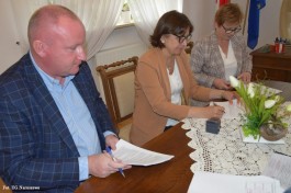 Podpisanie umowy_Łazęki_2021_1
