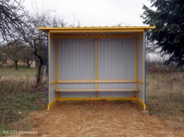 Wiaty przystankowe (3)