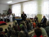 Dzień Babci i Dziadka_SP Radzymin2011 (6)