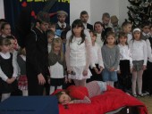 Dzień Babci i Dziadka_SP Radzymin2011 (28)