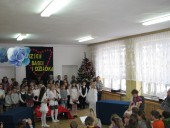 Dzień Babci i Dziadka_SP Radzymin2011 (22)