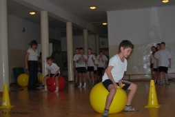 Radosna Szkoła_SP w Nacpolsku_2010_010