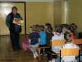 Spotkanie dzieci z pisarzem Drabikiem_Naruszewo_09.10.2013r. (6)