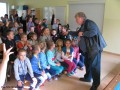 Spotkanie dzieci z pisarzem Drabikiem_Nacpolsk_09.10.2013r. (25)