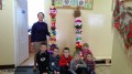 Zajęcia_Papierowy uśmiech_wykonywanie palmy (38)